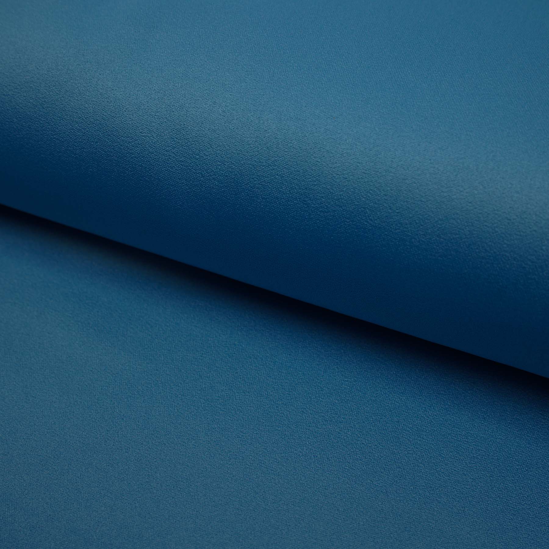 Tesatura sintetica fixa albastru deschis lățime 140 cm