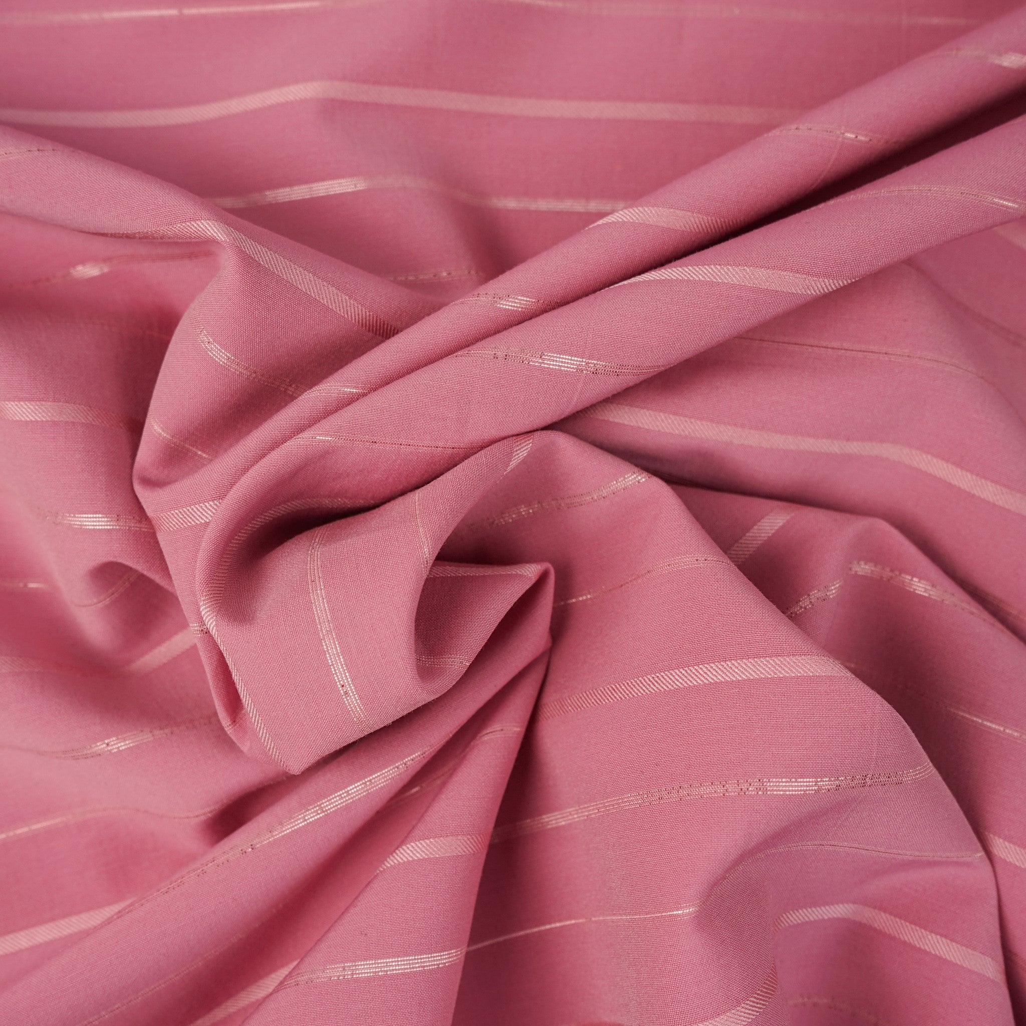 Tesatura sintetica roz cu dungi 150cm
