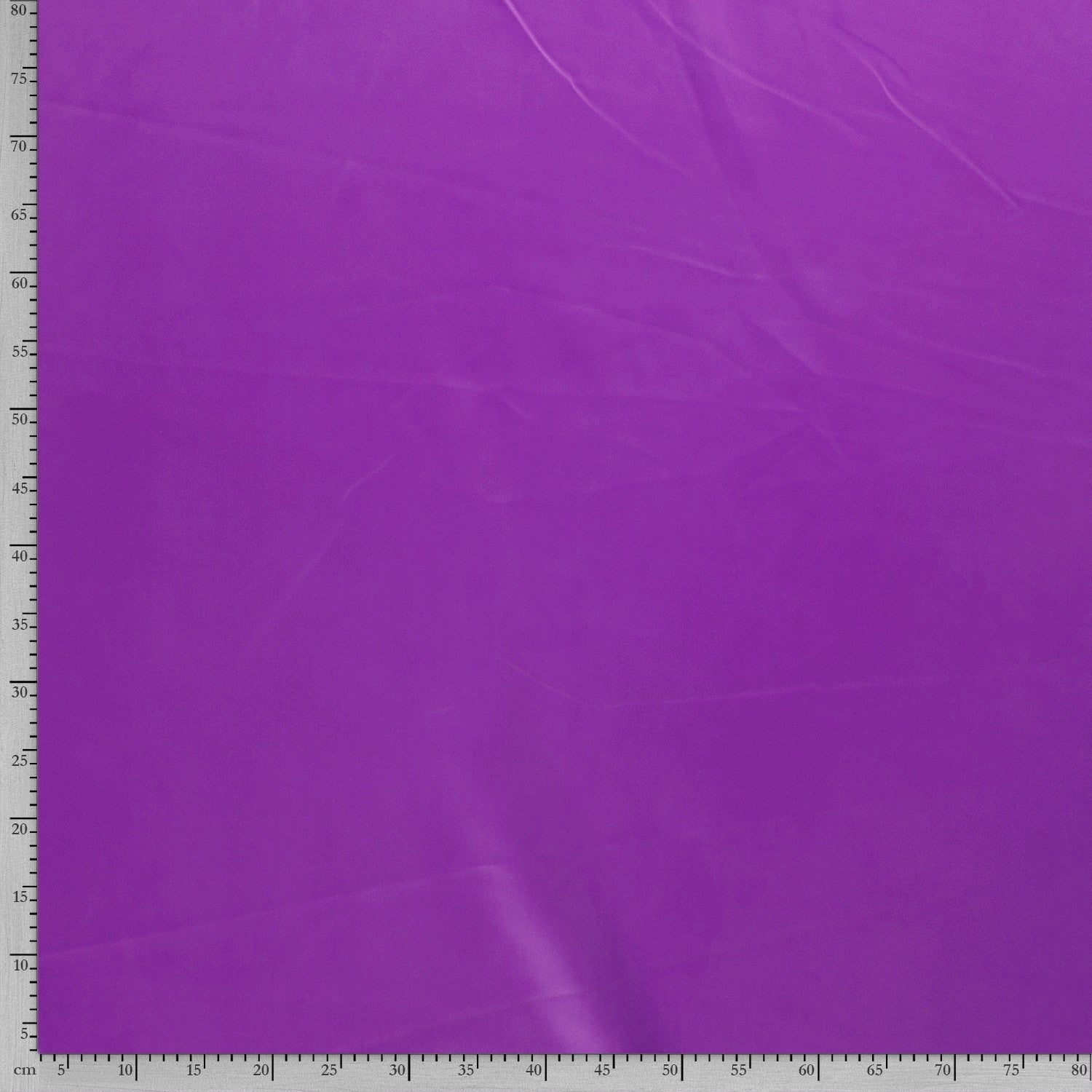 Draperie semi opacă mov înălțime 140 cm