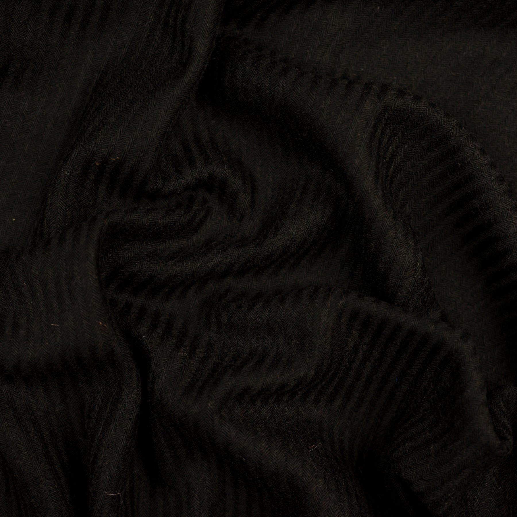 Stofa de lana sintetica cu model culoare negru latime 150 cm 100% polyester