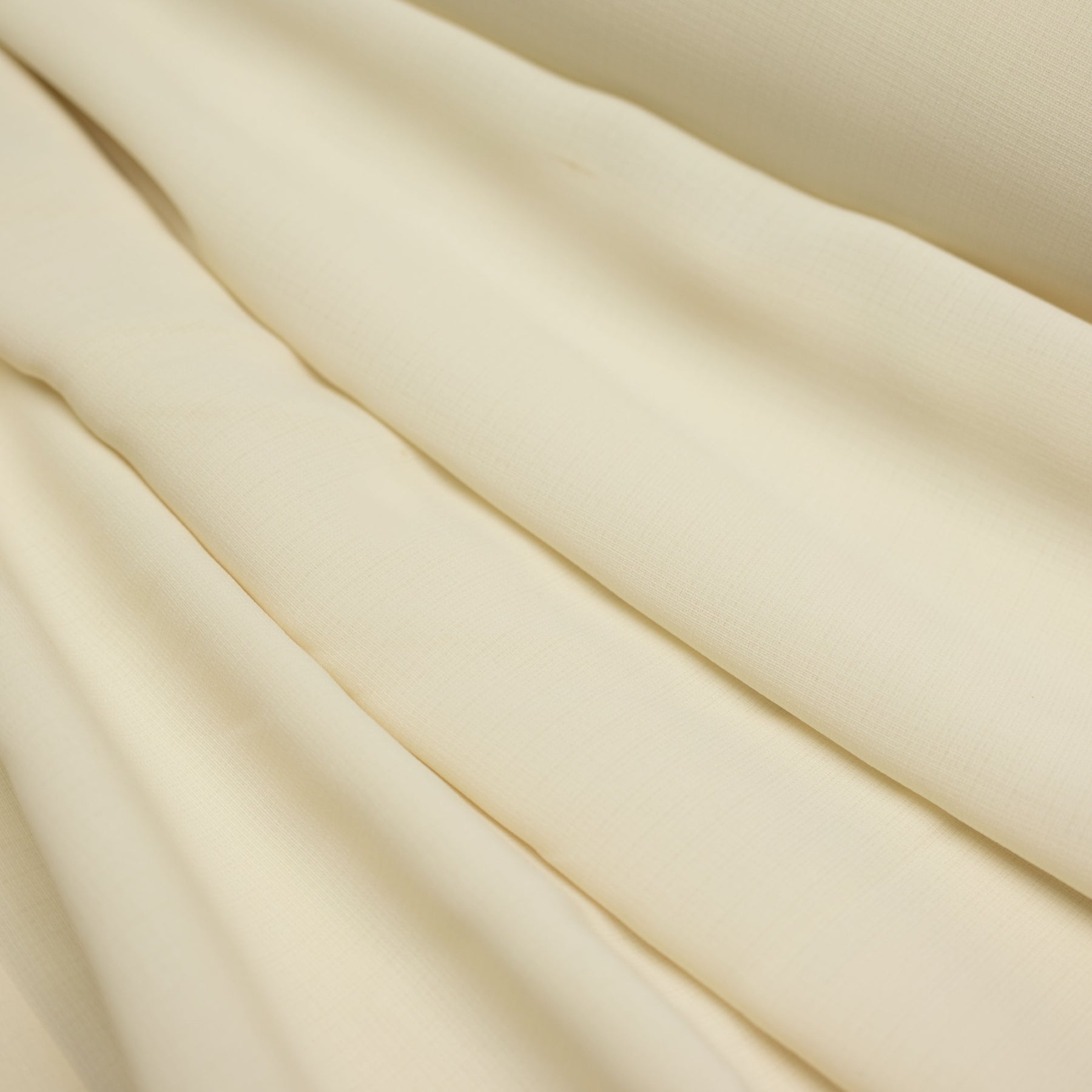 Crep culoare vanilie latime 150 cm