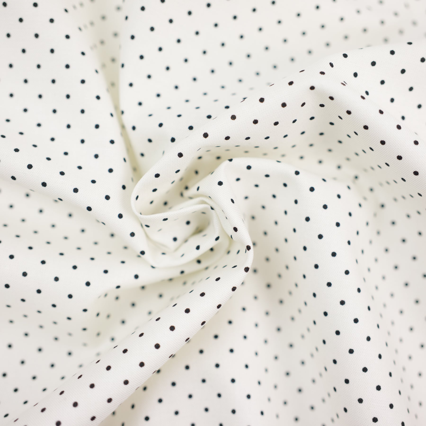 Bumbac fix ivoar cu model punctat fin