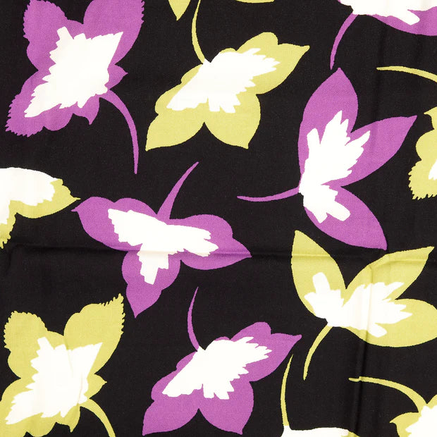 Viscoza culoare negru cu model floral mov si verde 140/142 cm 100%VI