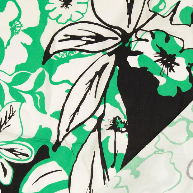 Viscoza model floral abstract de mari dimensiuni verde,alb si negru cu efect foarte modern si usor minimalist 100%VI