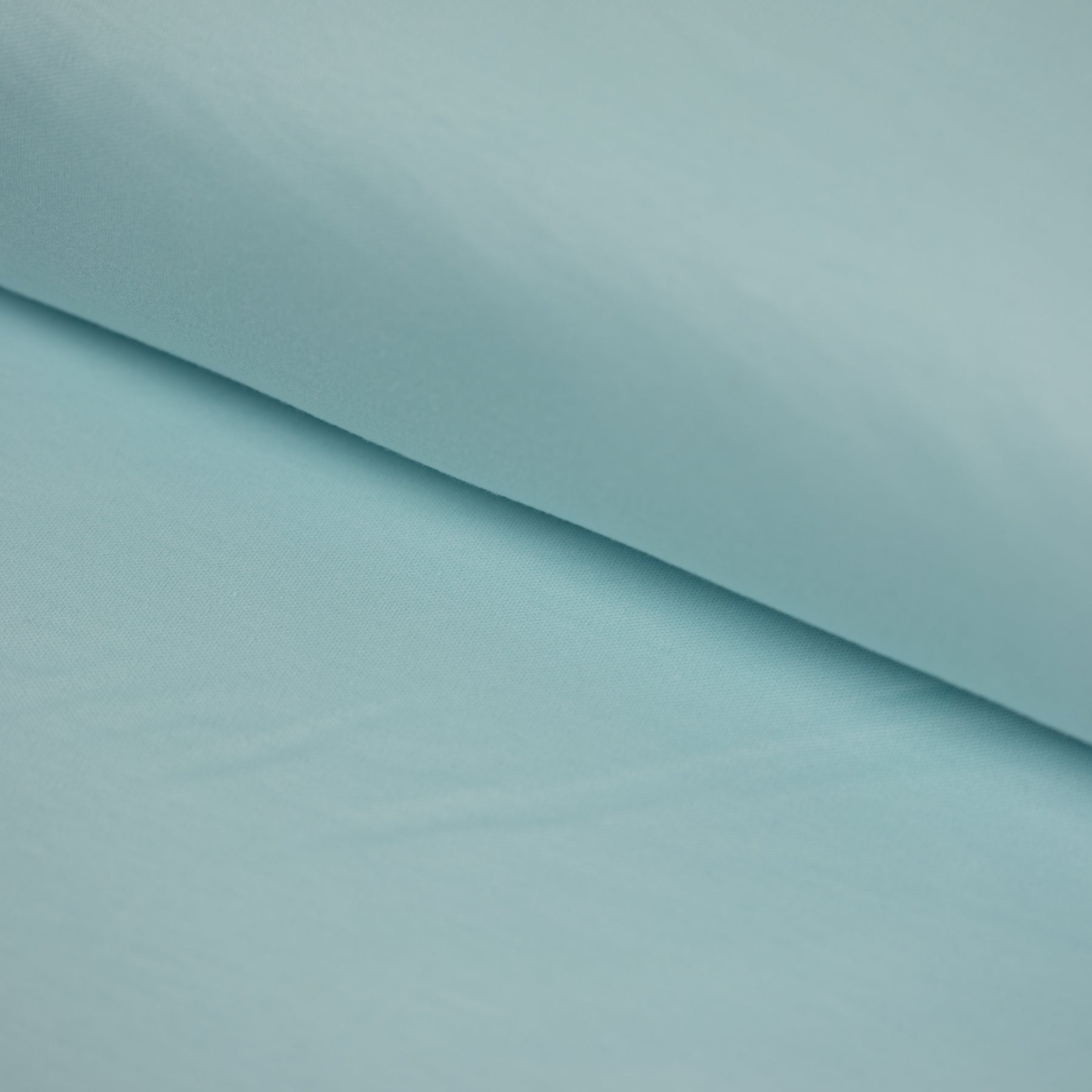 Bumbac subtire elastica albastru turcoaz deschis bumbac 95% 5% elastan 150 cm latime