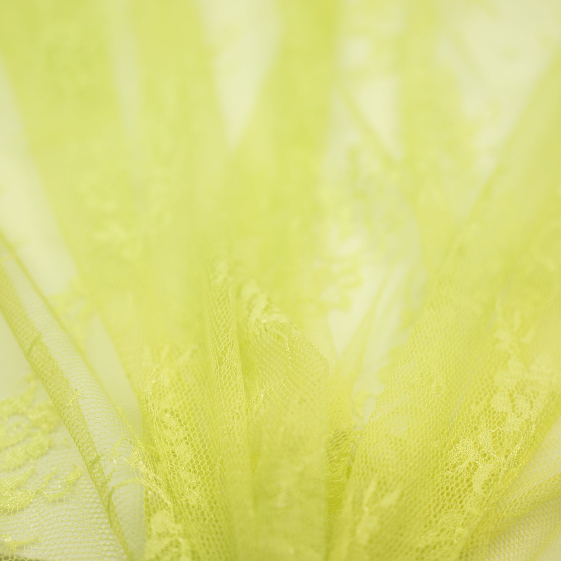Dantela/tul subtire galben/lime 130 cm latime