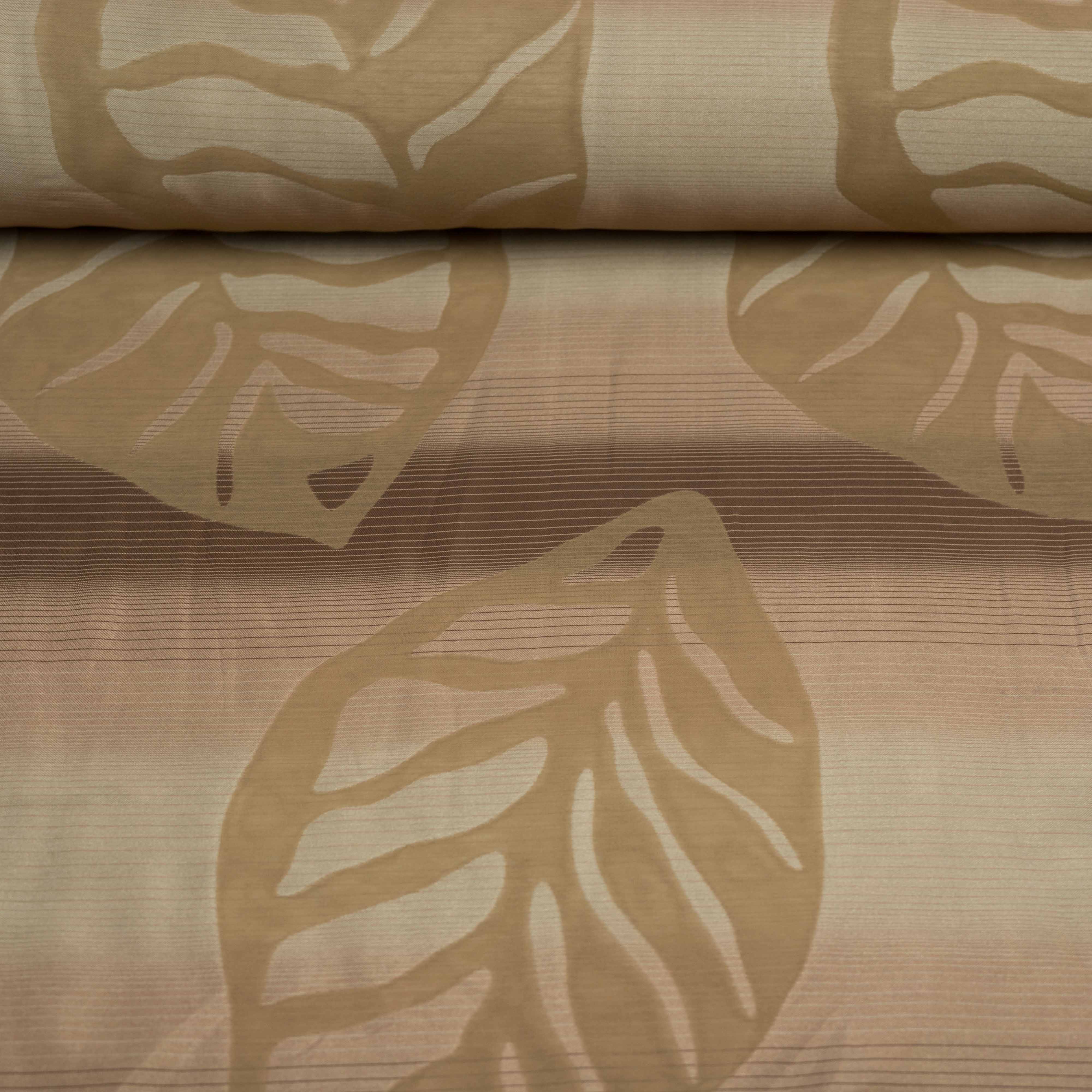 Draperie subtire maro deschis cu model frunze bej 140 cm inaltime