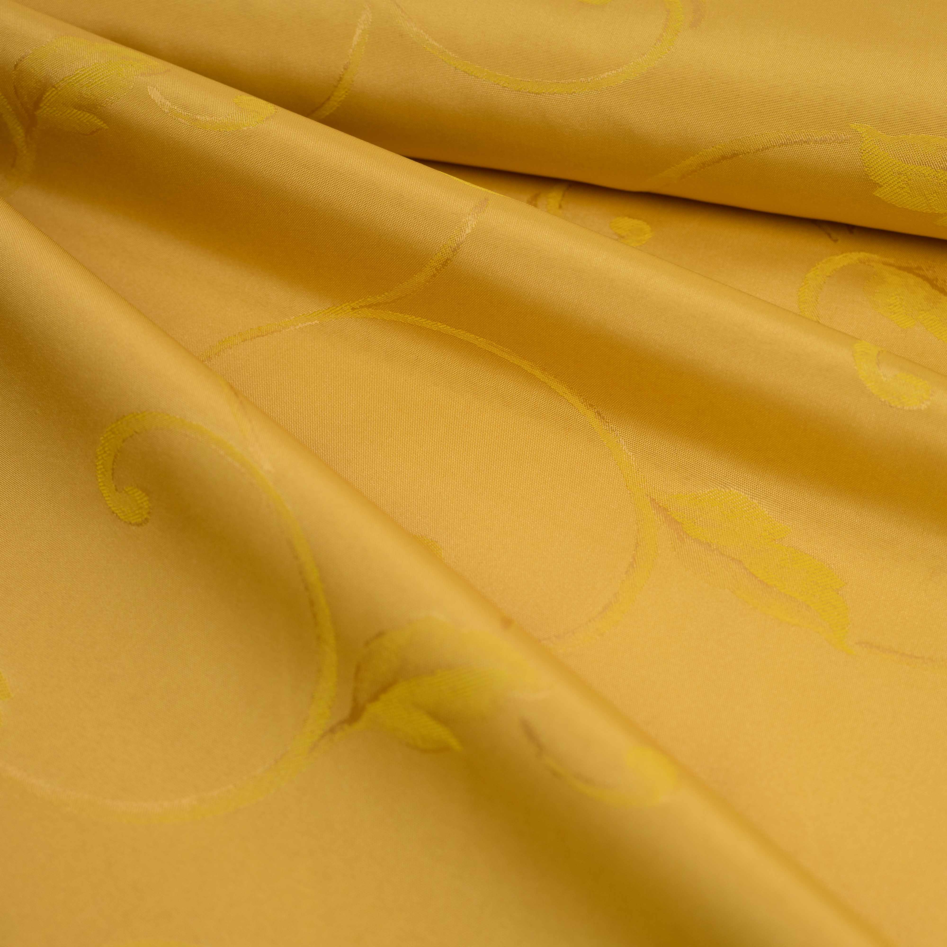 Draperie satinata mustariu cu model elegant 145 cm inaltime