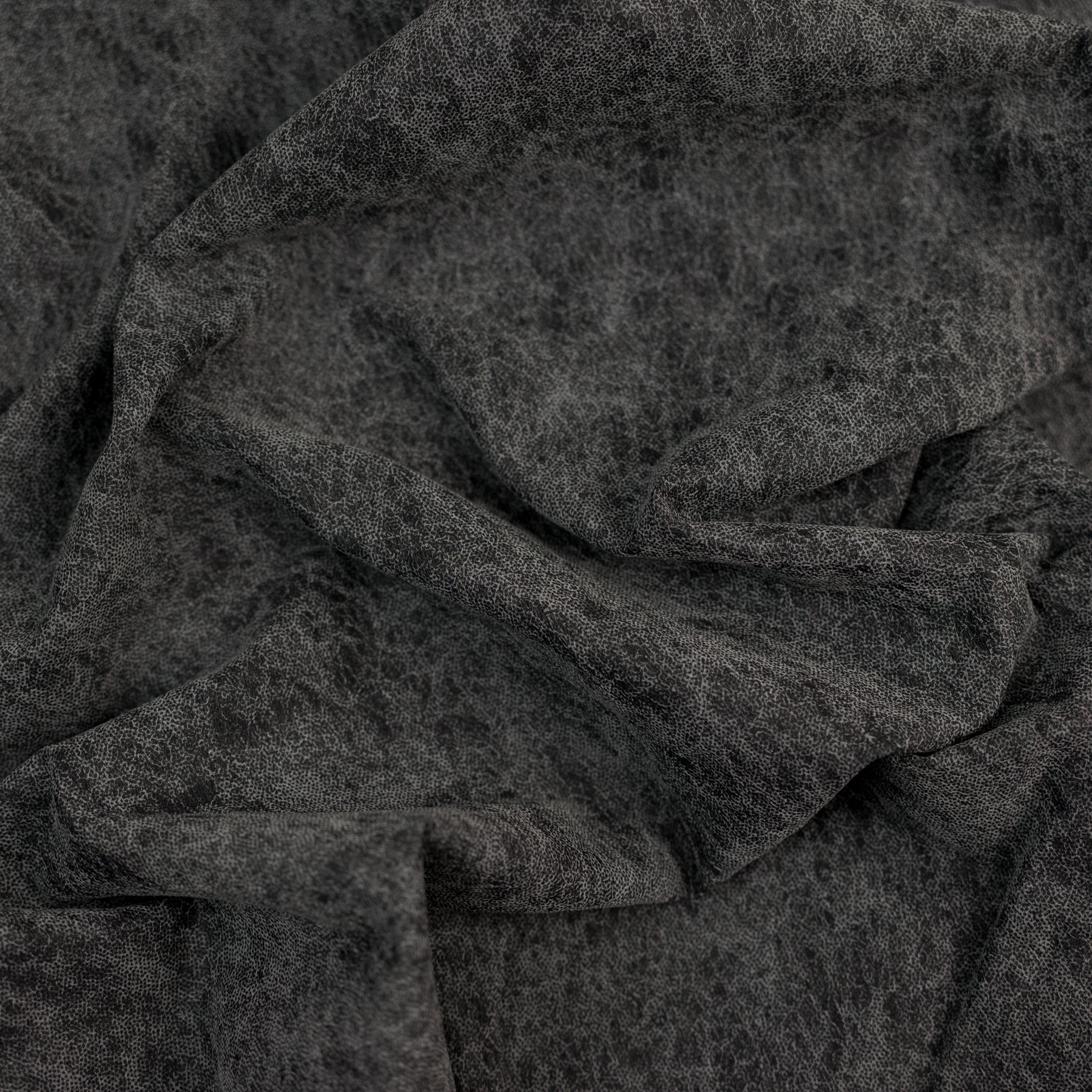 Tesatura sintetica cu termocolant culoare gri model marmurat latime 130 cm 100% polyester