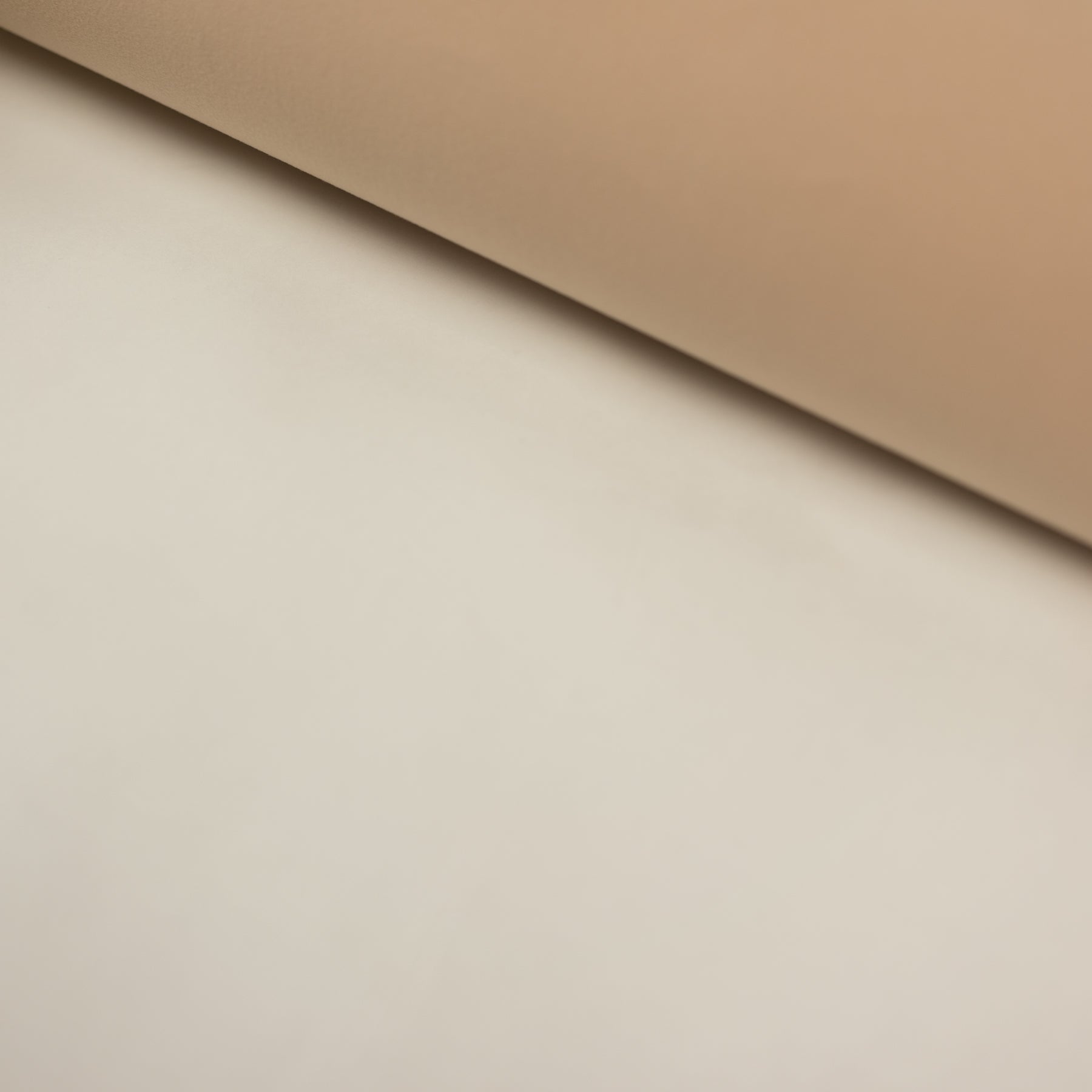 Latex subtire culoare bej/nude latime 150 cm 100% polyester