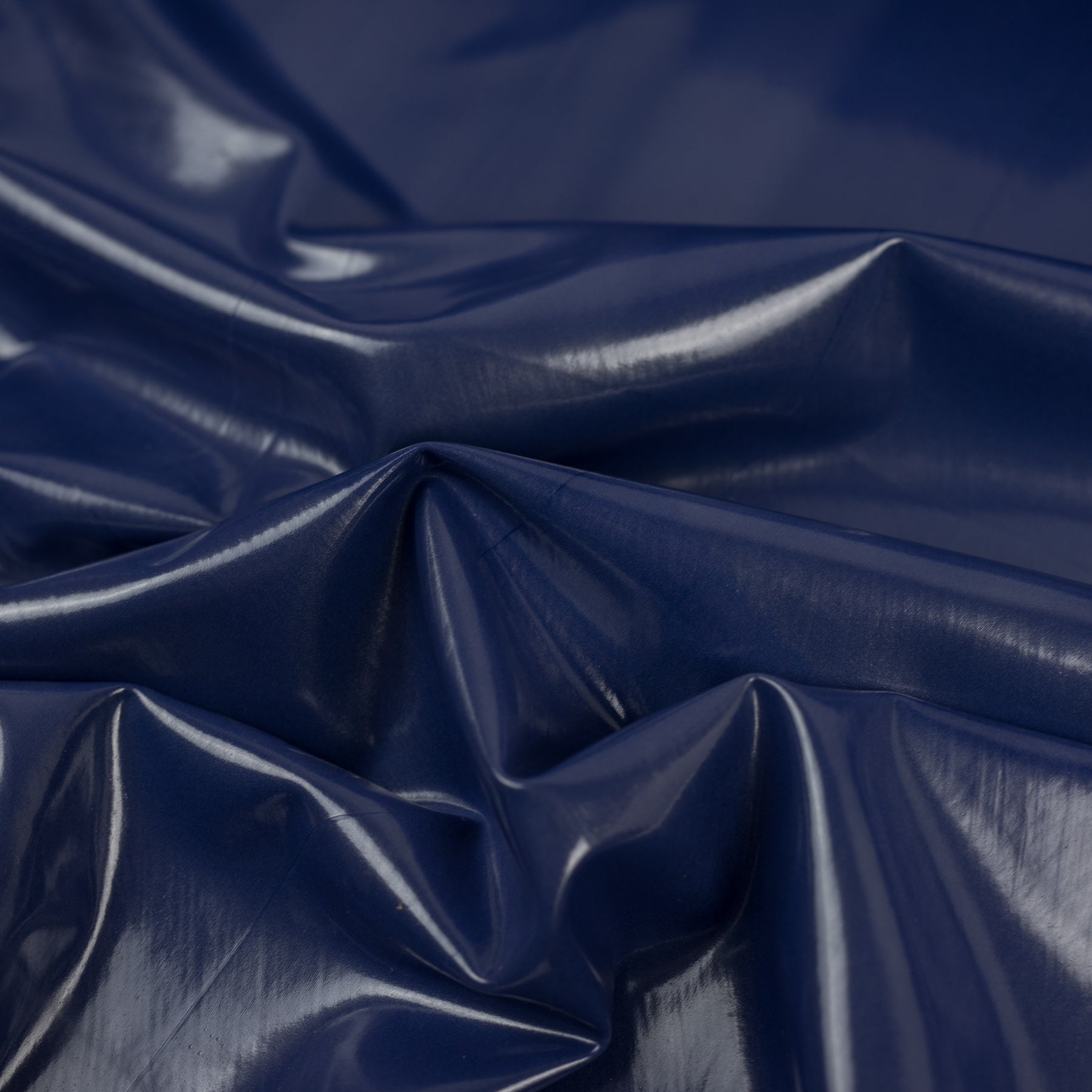Latex culoare albastru regal latime 100 cm 100% polyester