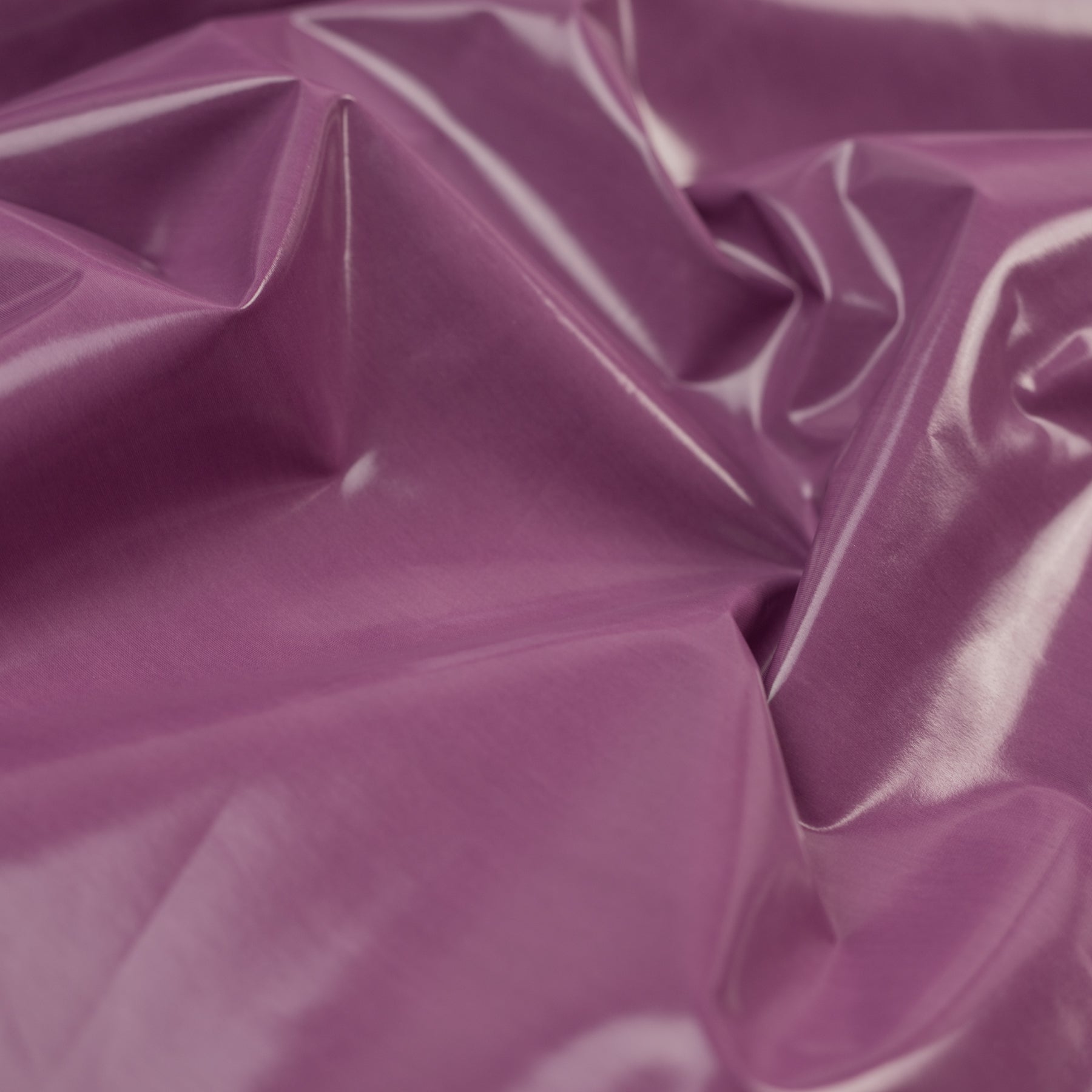 Latex culoare mov latime 150 cm 100% polyester