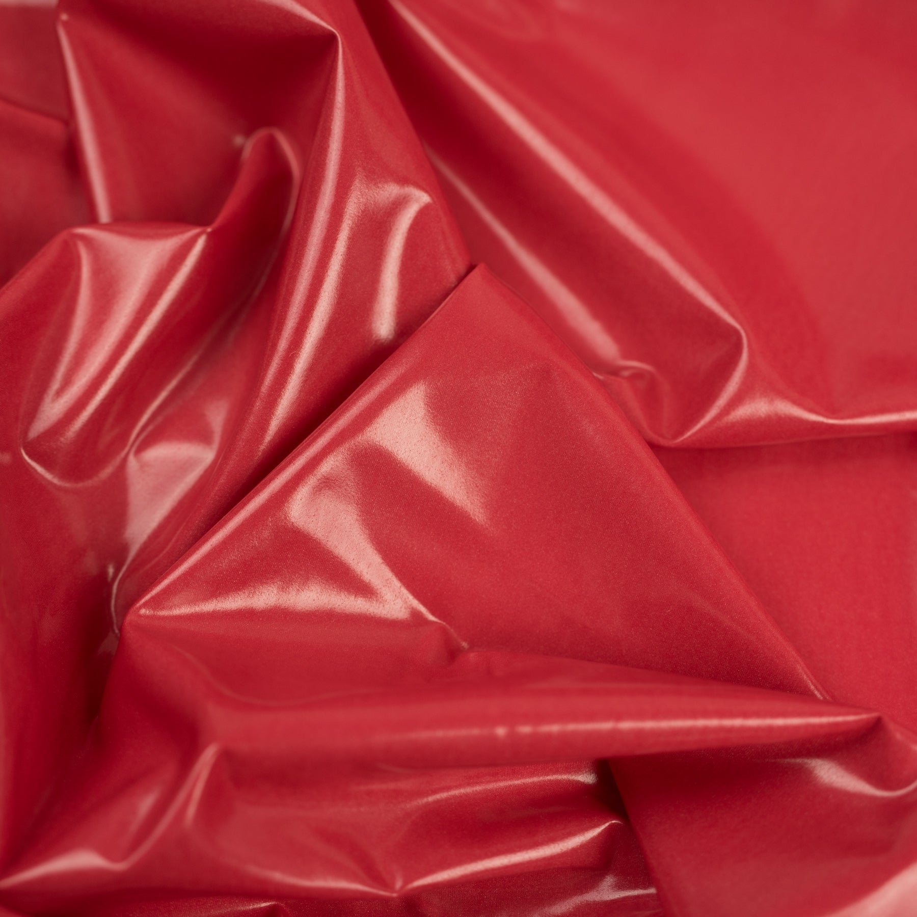 Latex subtire culoare rosu latime 135 cm 100% polyester