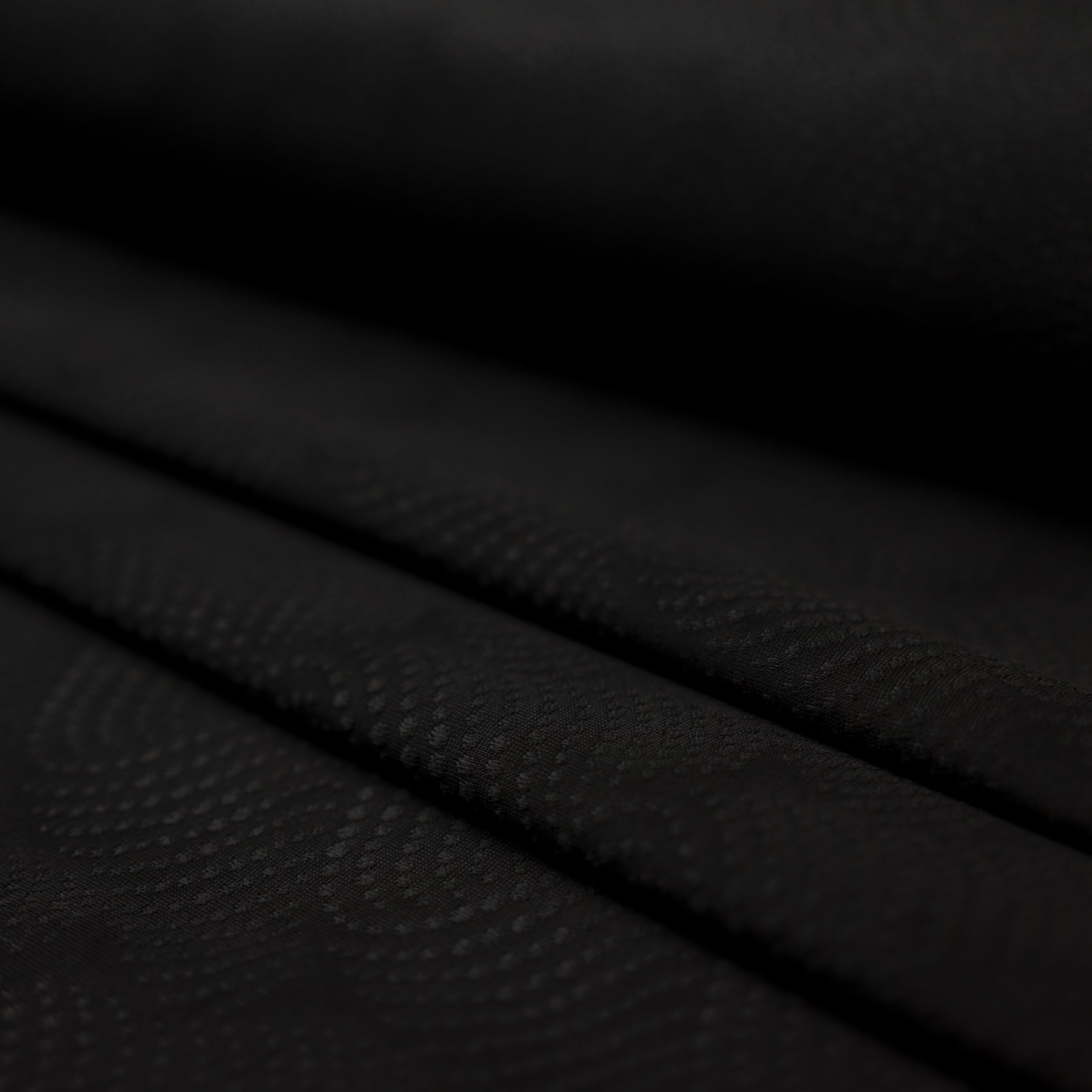 Lycra negru cu model elegant latime 190 cm