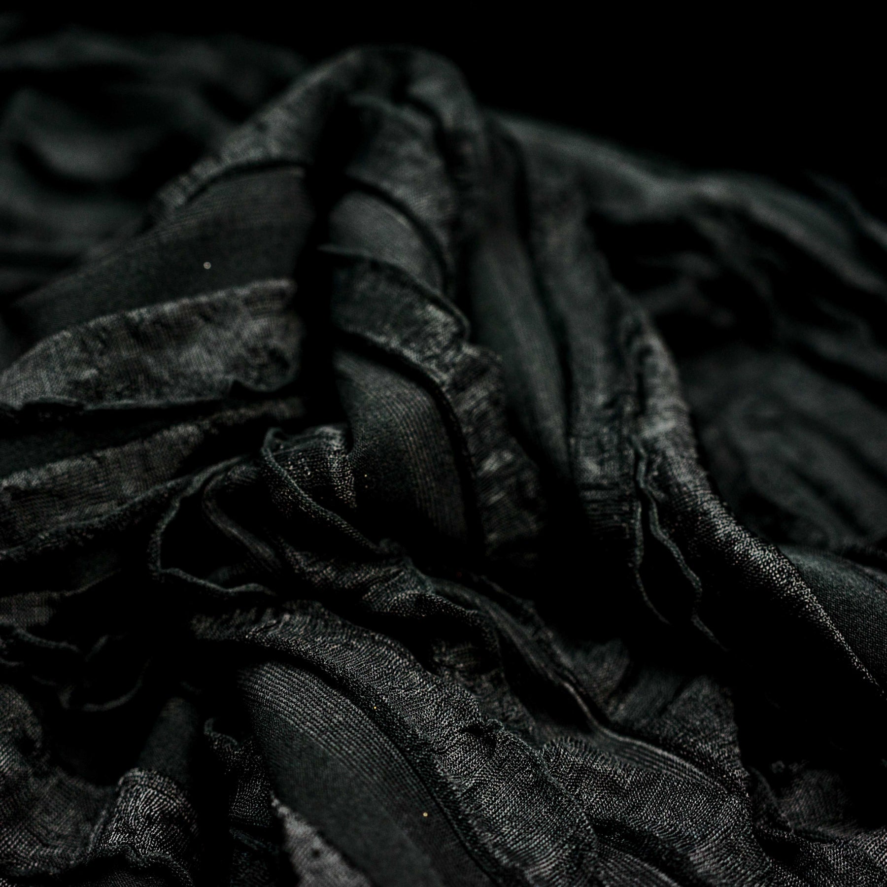 Material plisat negru latime 170 cm