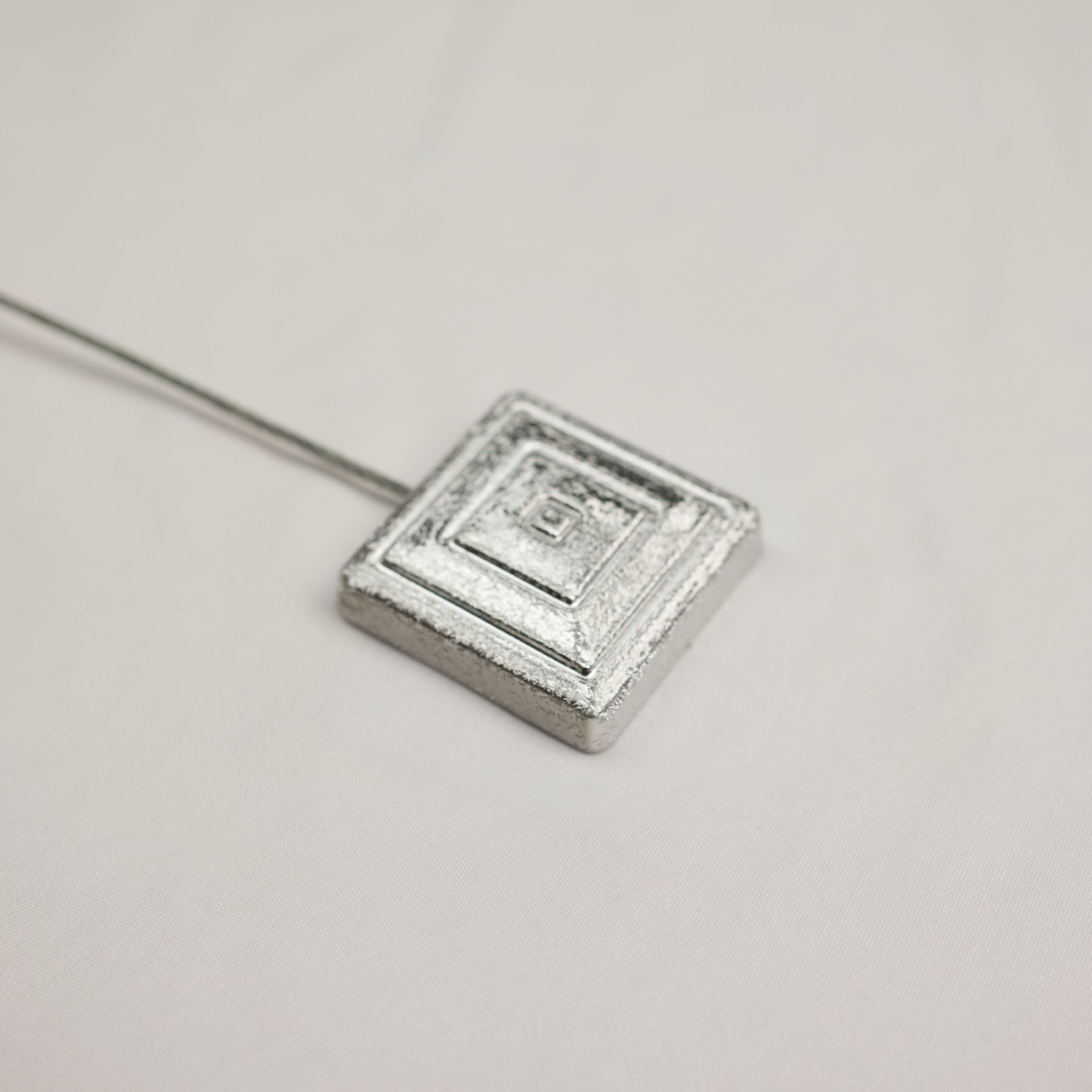 Magnet de perdea forma patrat argintiu 4 cm