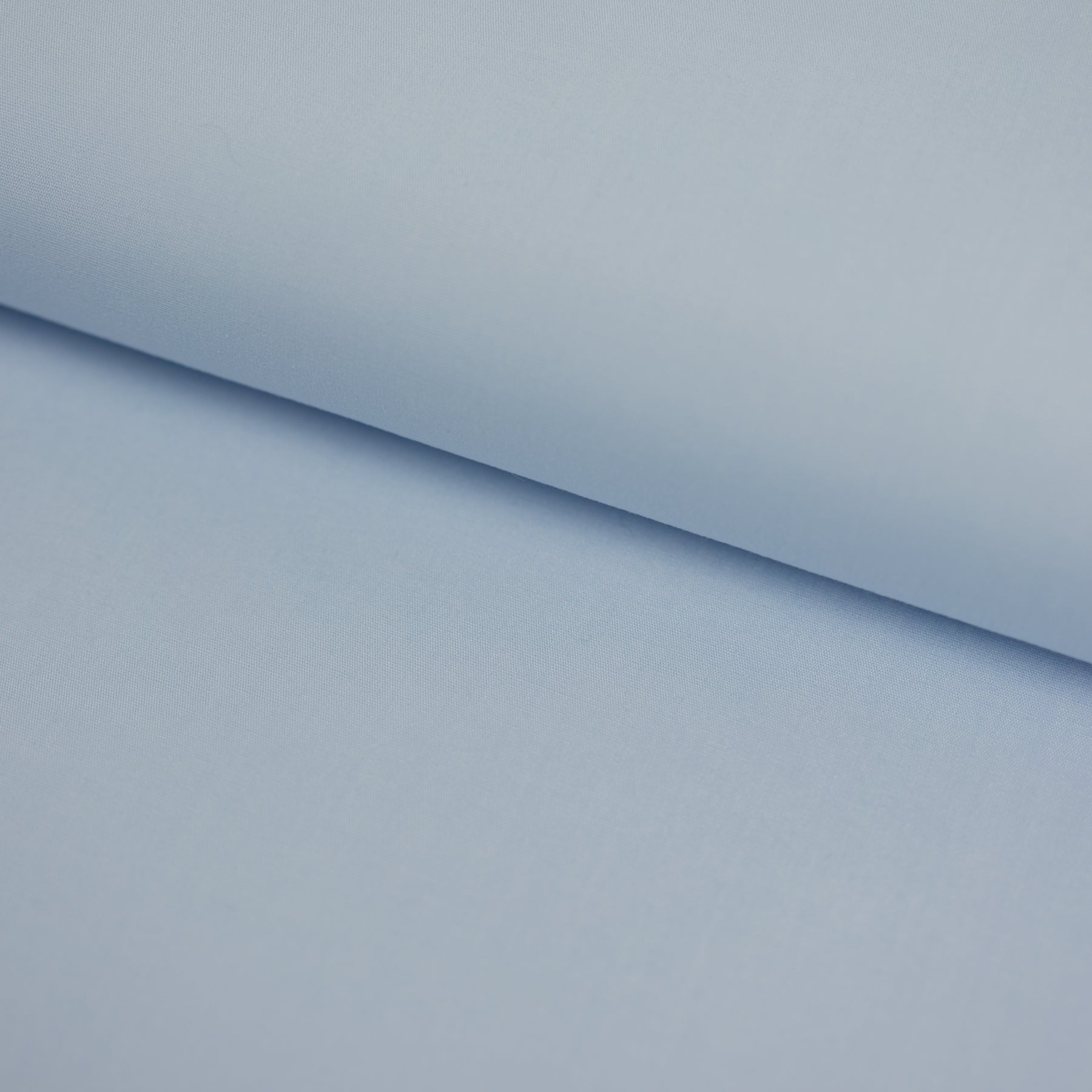 Poplin albastru deschis 165 cm latime