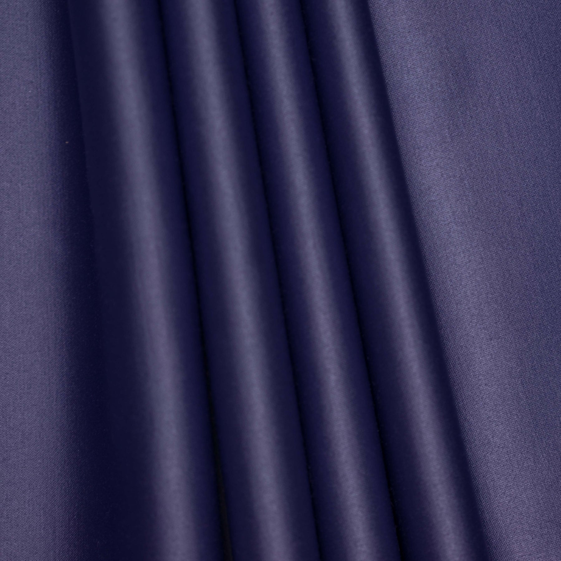 Satin mov latime 150 cm, usor elastic 100% sintetic