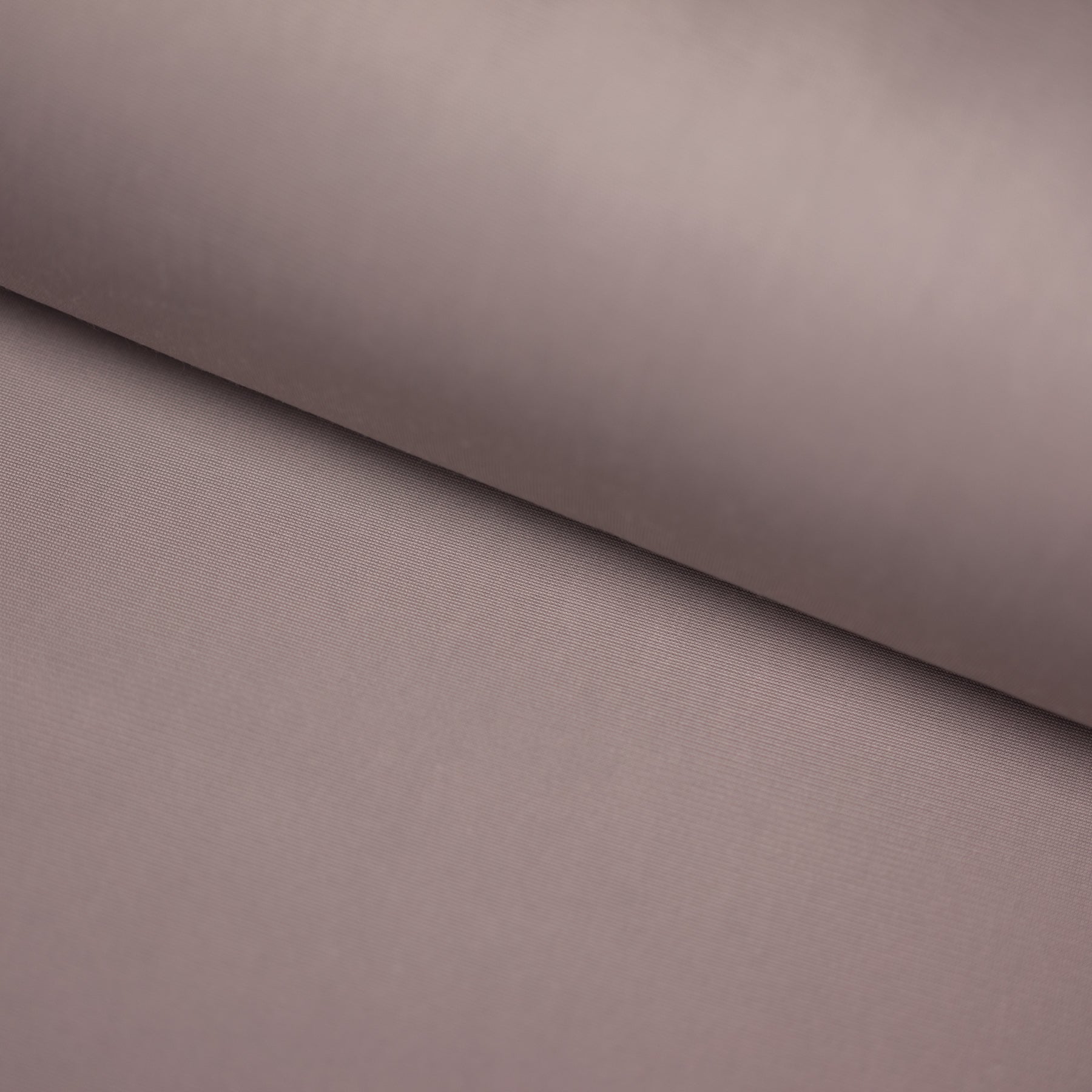 Tesatura sintetica usor elastica mov plamaniu/bej inchis 150 cm latime
