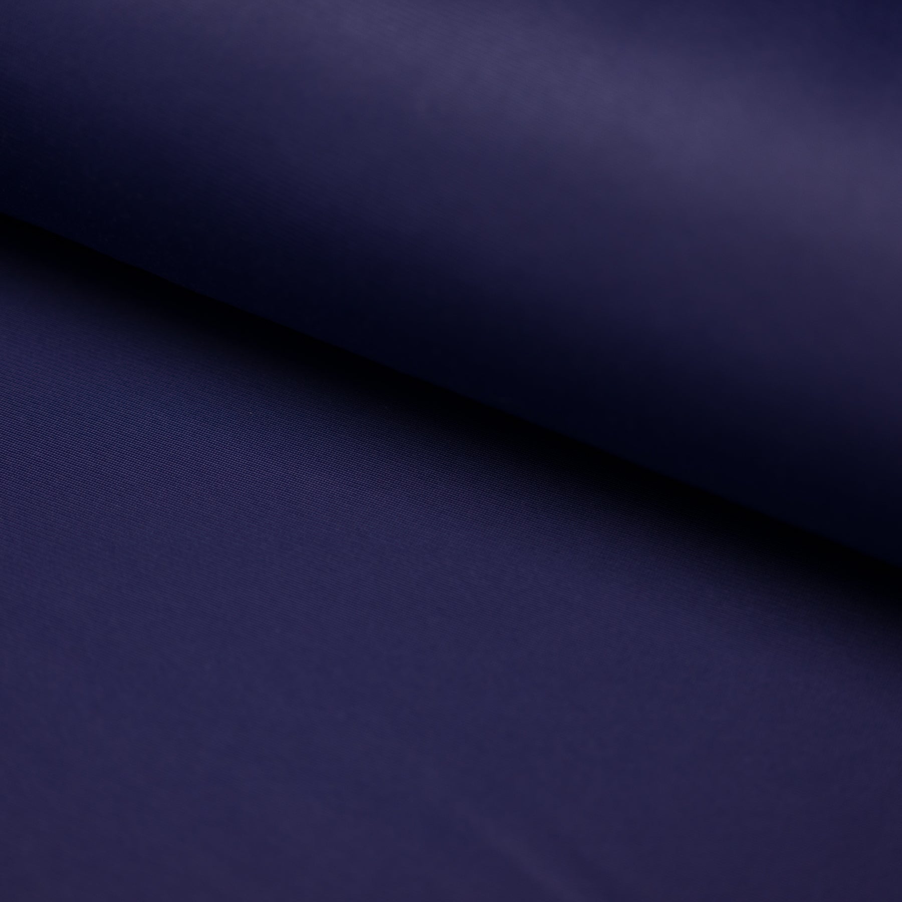 Tesatura sintetica usor elastica albastru violet 150 cm latime