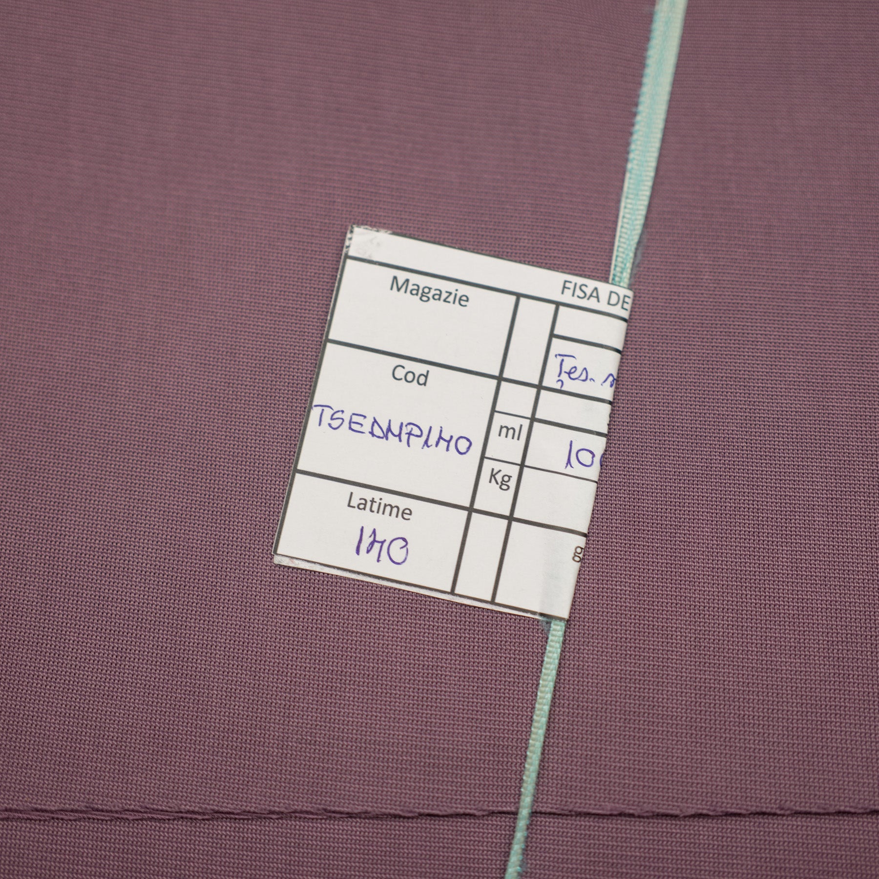 Tesatura sintetica usor elastica mov 150 cm latime