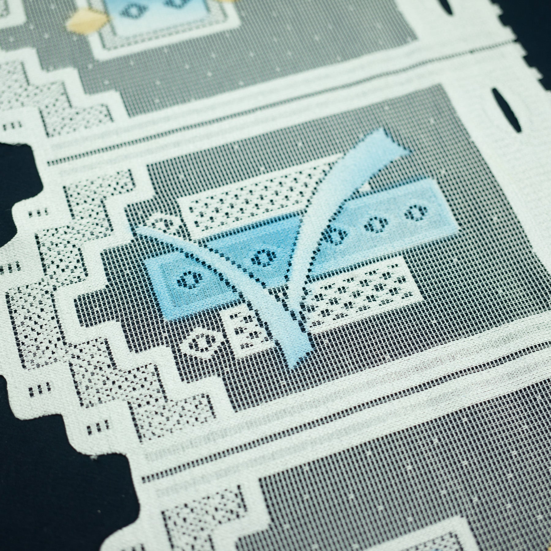 Perdeluta latime 30 cm 100% polyester