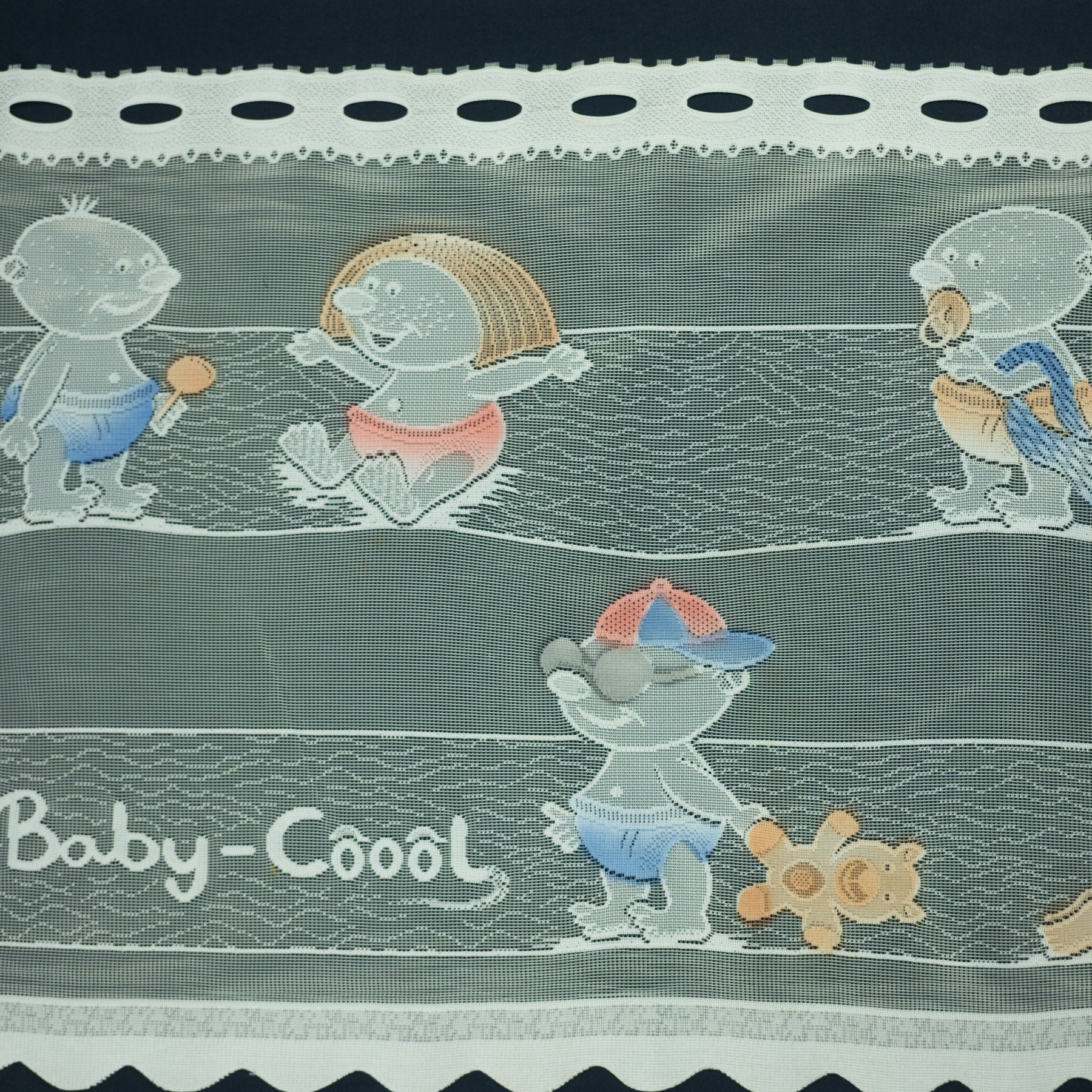 Perdeluta cu model pt copii latime 30 cm 100% polyester