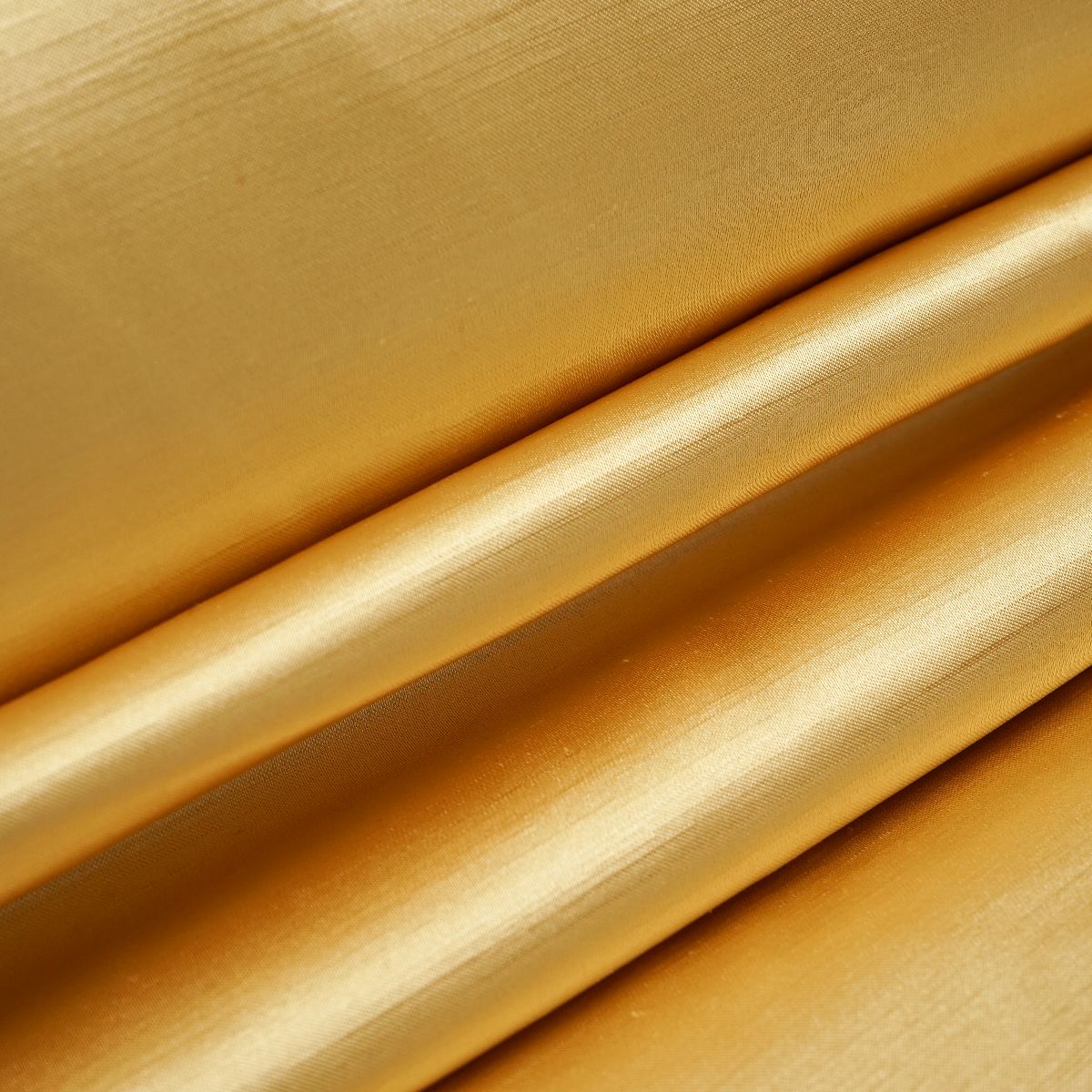 Draperie satinata aurie inaltime 280 cm