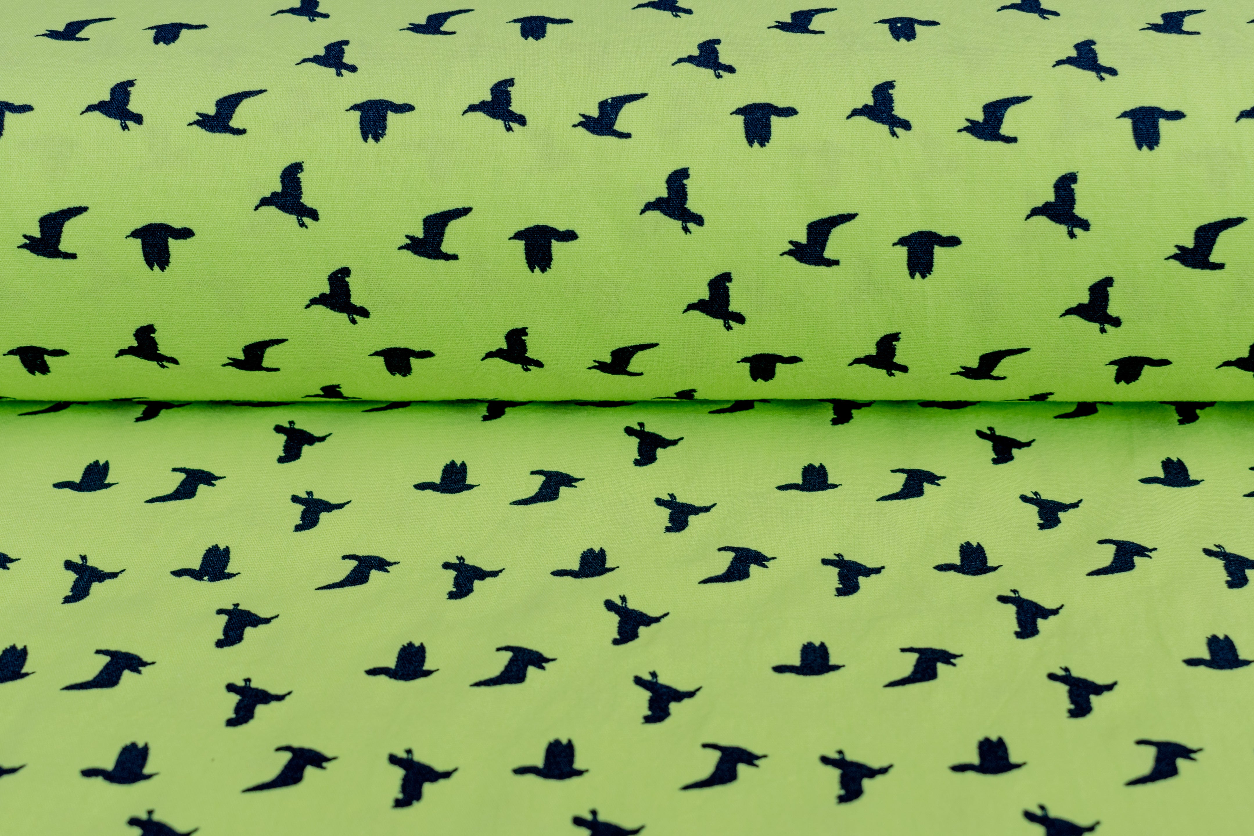 Bumbac fix verde cu imprimeu păsări 140cm